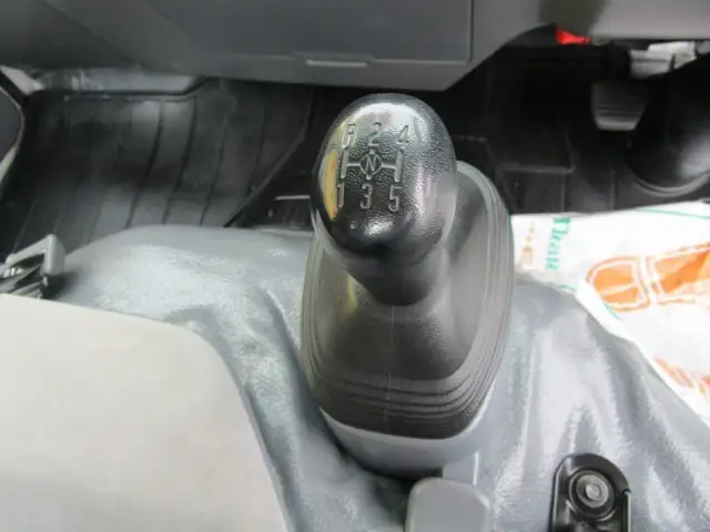 いすゞ エルフ 小型 平ボディ TRG-NJR85A H29の中古トラック画像15