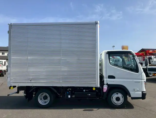 三菱 キャンター 小型 アルミバン 2RG-FBA20 R7の中古トラック画像3