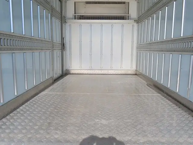 いすゞ エルフ 小型 冷凍冷蔵 低温 スタンバイの中古トラック画像10