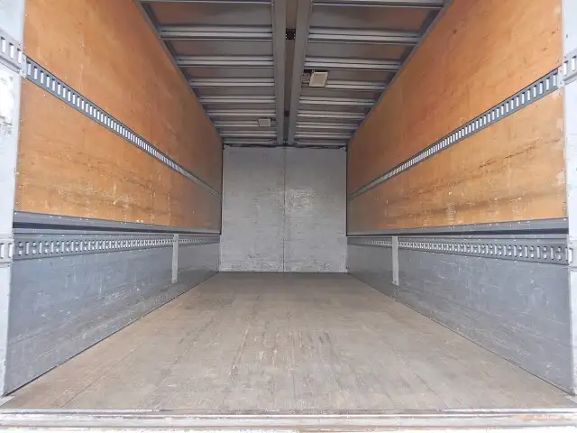 日野 レンジャー 中型/増トン ウイング エアサス ベッドの中古トラック画像8