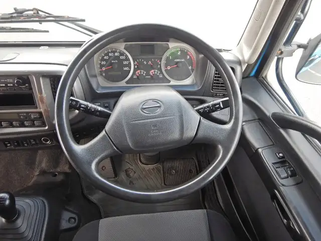 日野 レンジャー 中型/増トン ウイング エアサス ベッドの中古トラック画像13