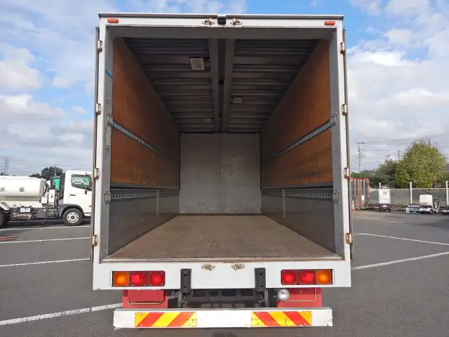 日野 レンジャー 中型/増トン ウイング エアサス ベッドの中古トラック画像7