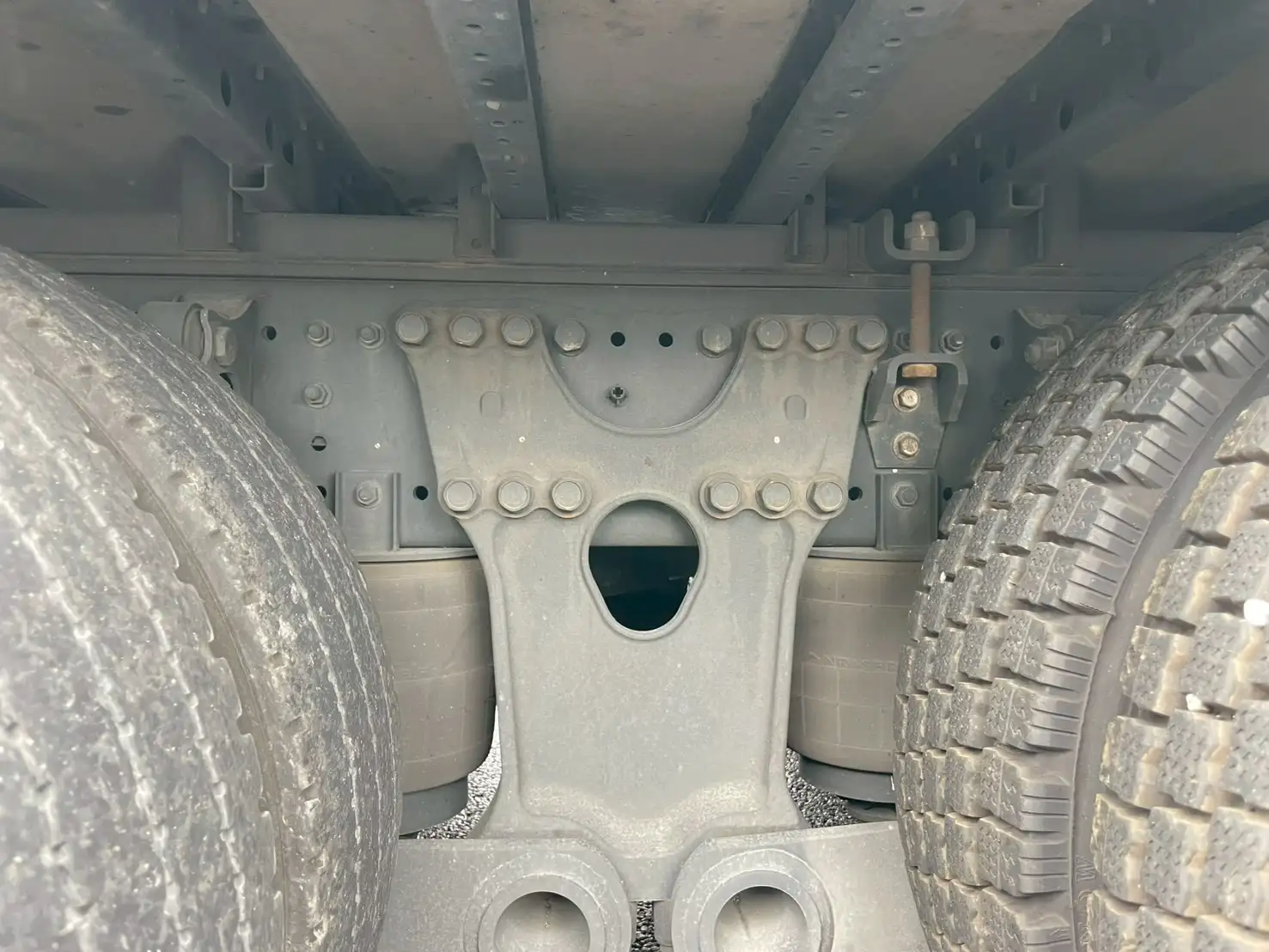 日野 プロフィア 大型 ウイング ハイルーフ エアサスの中古トラック画像19