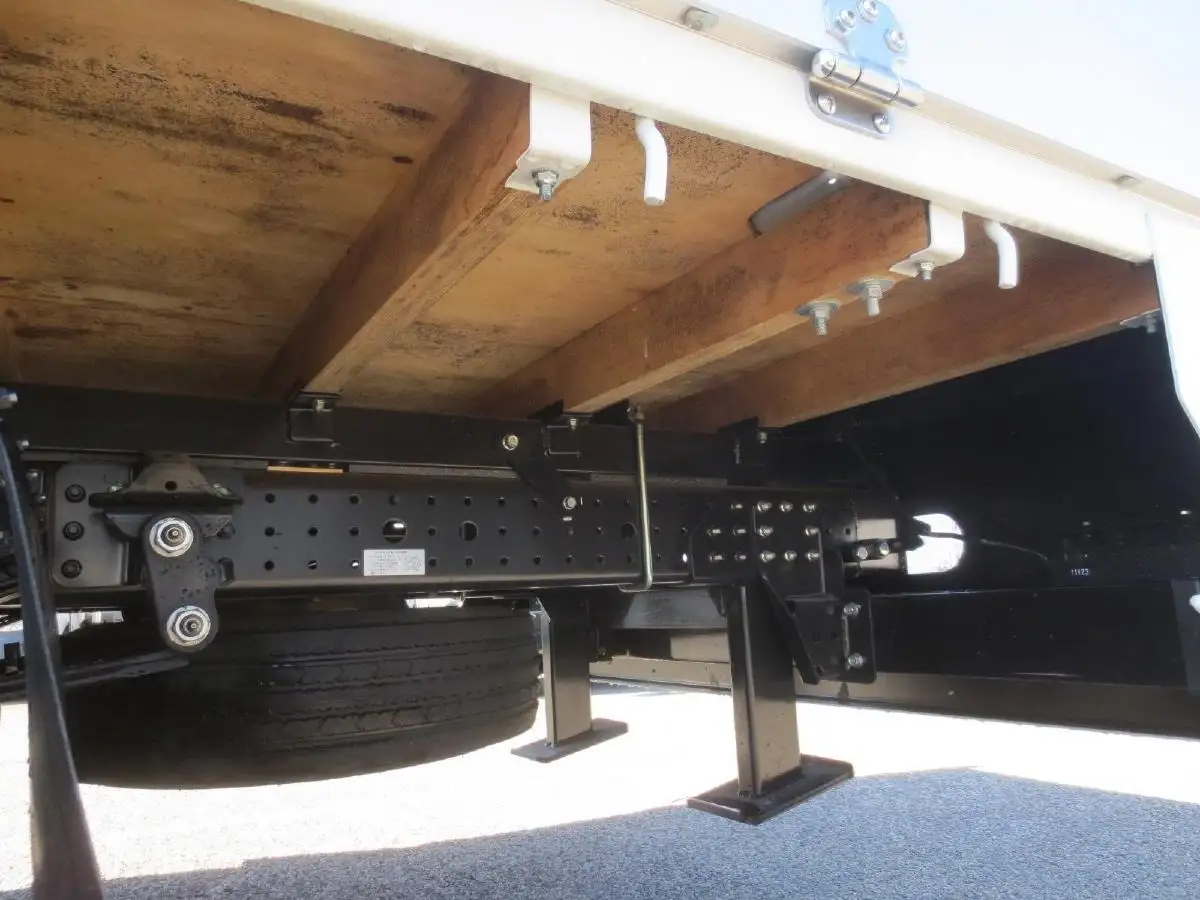 三菱 キャンター 小型 車両重機運搬 4段クレーン ラジコンの中古トラック画像18