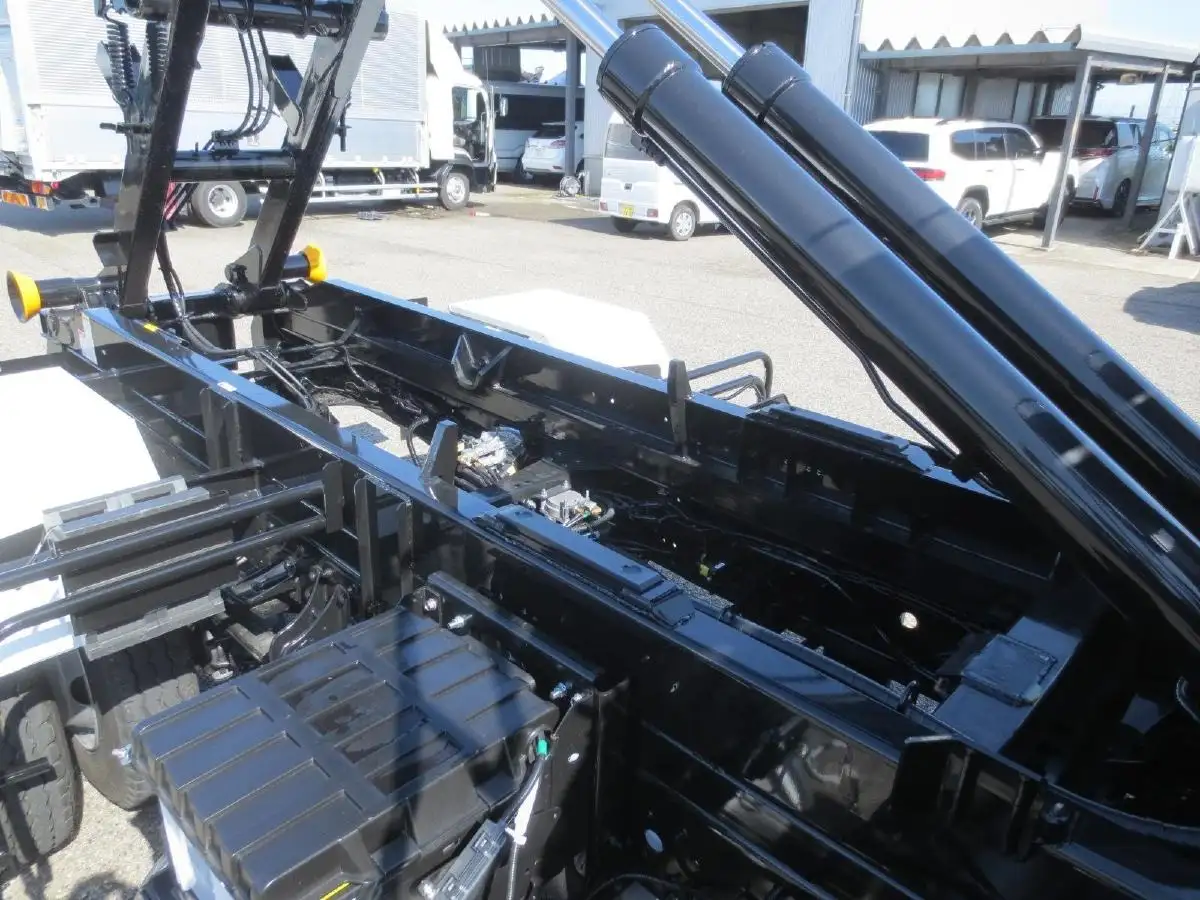 三菱 ファイター 中型/増トン アームロール ツインホイスト 2KG-FK72Fの中古トラック画像18