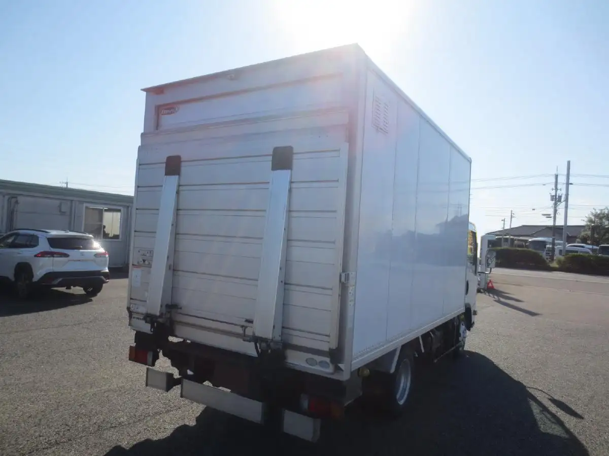 いすゞ エルフ 小型 冷凍冷蔵 保冷 パワーゲートの中古トラック画像5