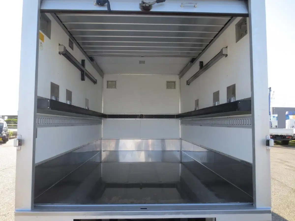 いすゞ エルフ 小型 冷凍冷蔵 保冷 パワーゲートの中古トラック画像10