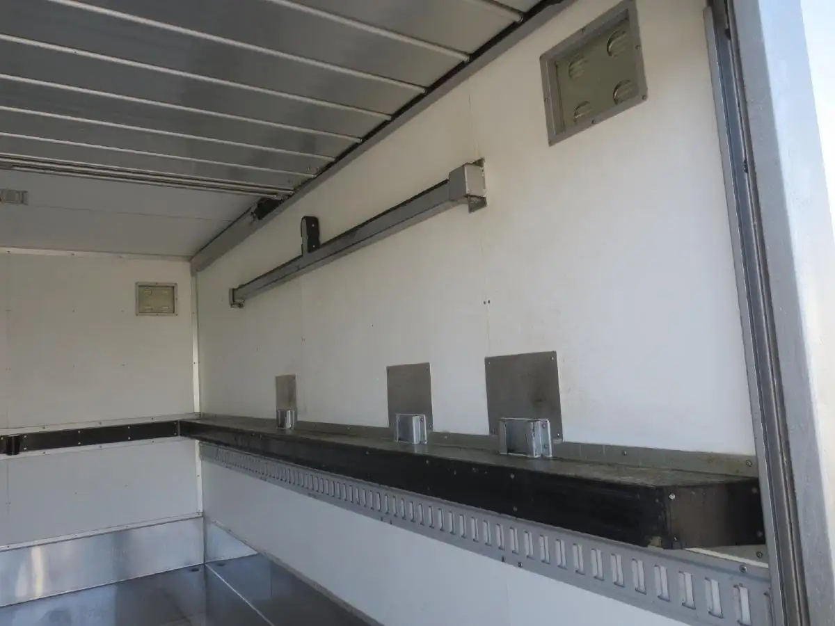 いすゞ エルフ 小型 冷凍冷蔵 保冷 パワーゲートの中古トラック画像11