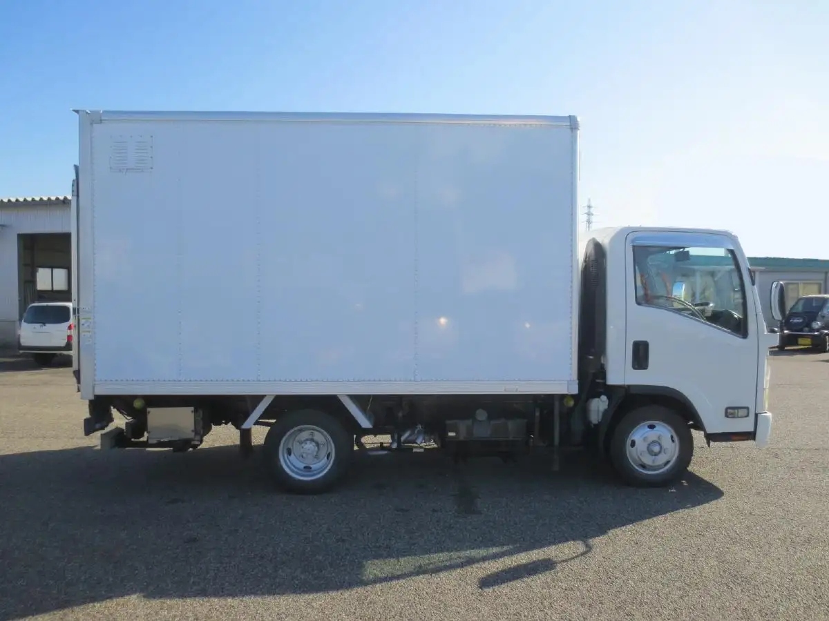 いすゞ エルフ 小型 冷凍冷蔵 保冷 パワーゲートの中古トラック画像4