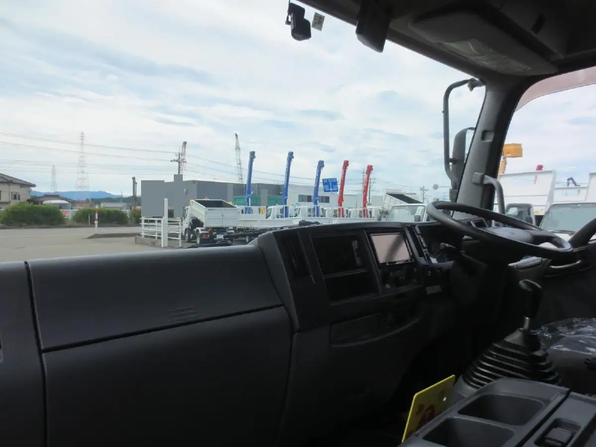 いすゞ フォワード 中型/増トン アルミバン パワーゲート TKG-FRR90S2の中古トラック画像15