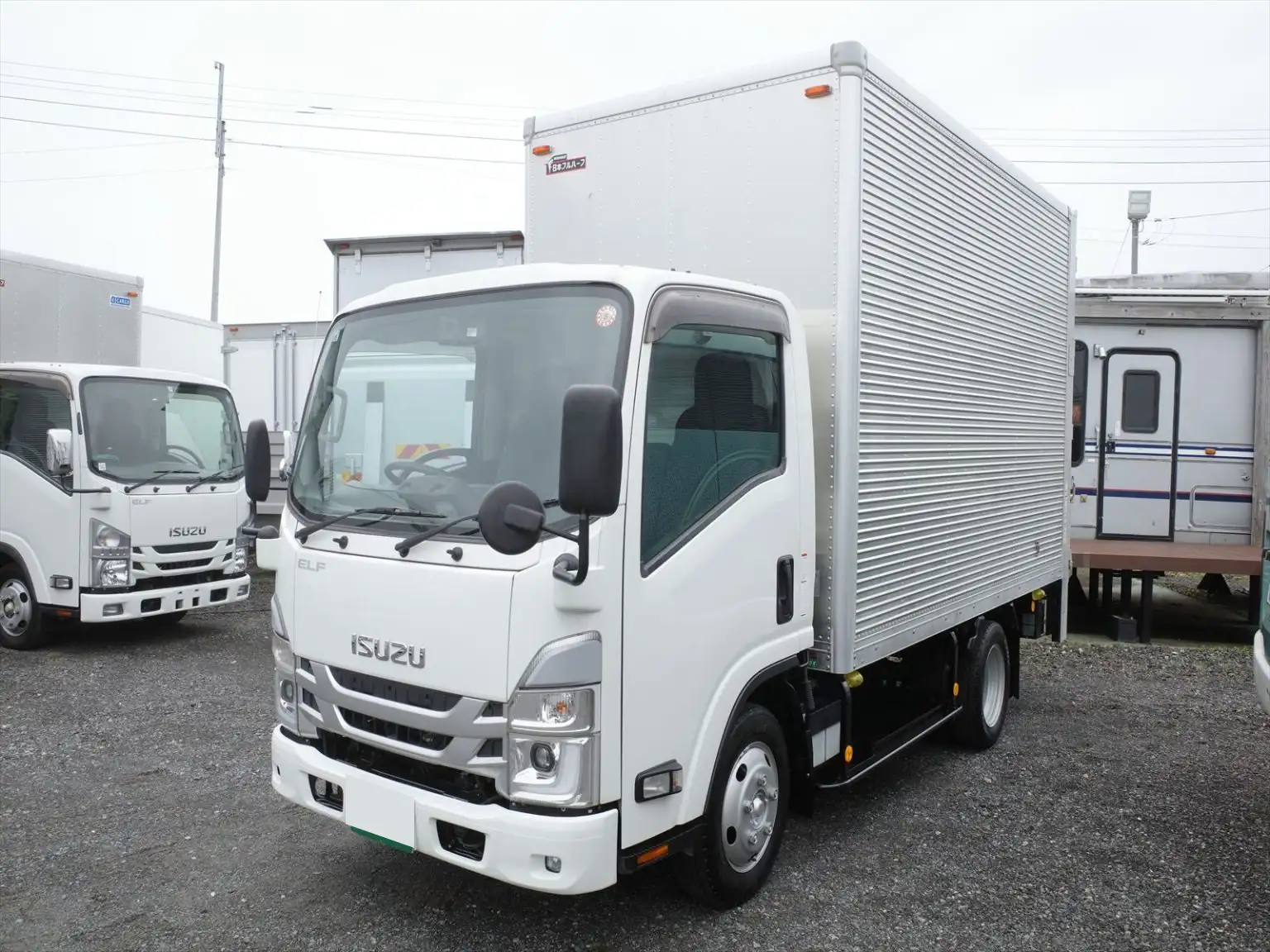 いすゞ エルフ 小型 アルミバン パワーゲート サイドドア の中古トラック【車両No.199704】