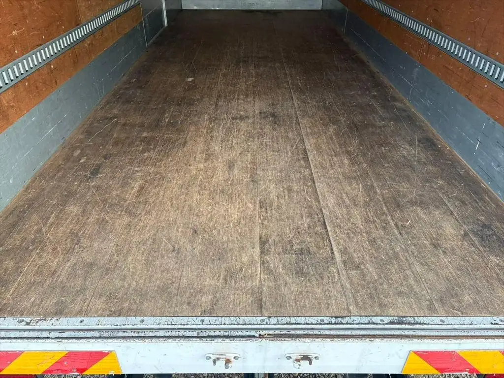 日野 レンジャー 中型/増トン アルミバン パワーゲート サイドドアの中古トラック画像8