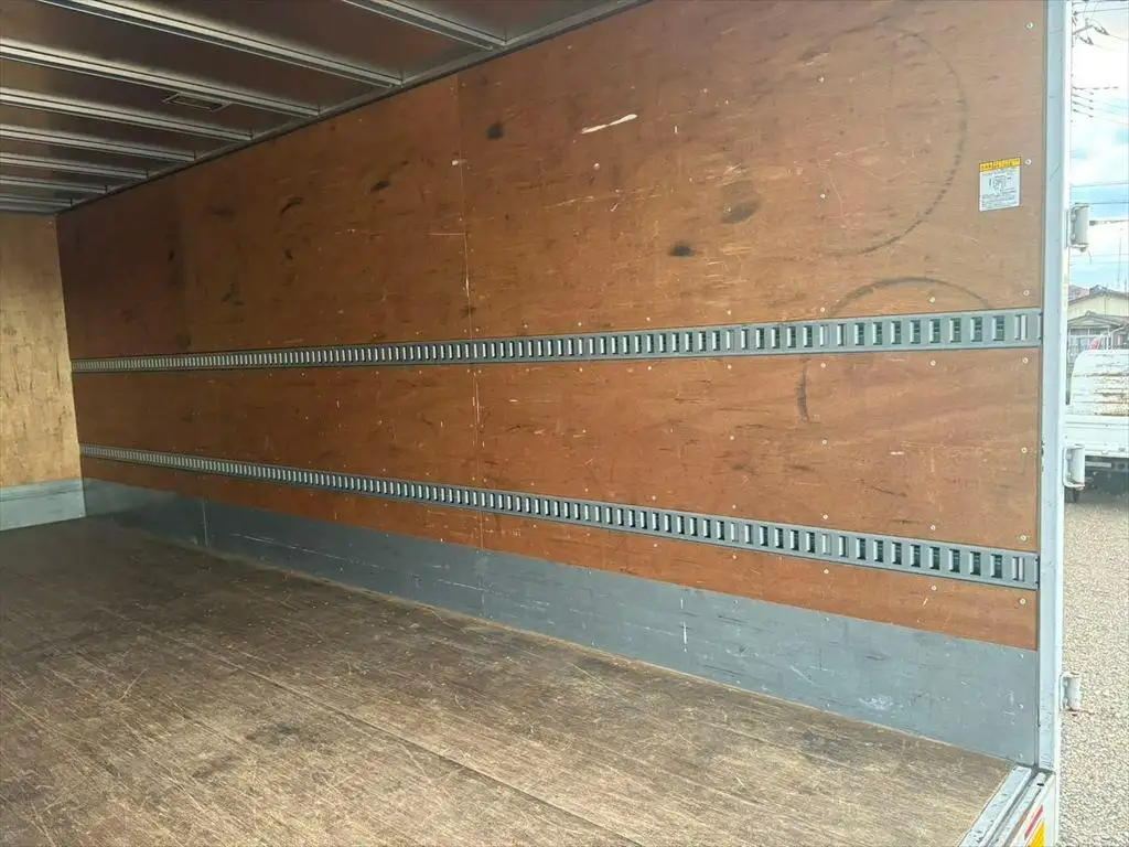 日野 レンジャー 中型/増トン アルミバン パワーゲート サイドドアの中古トラック画像10