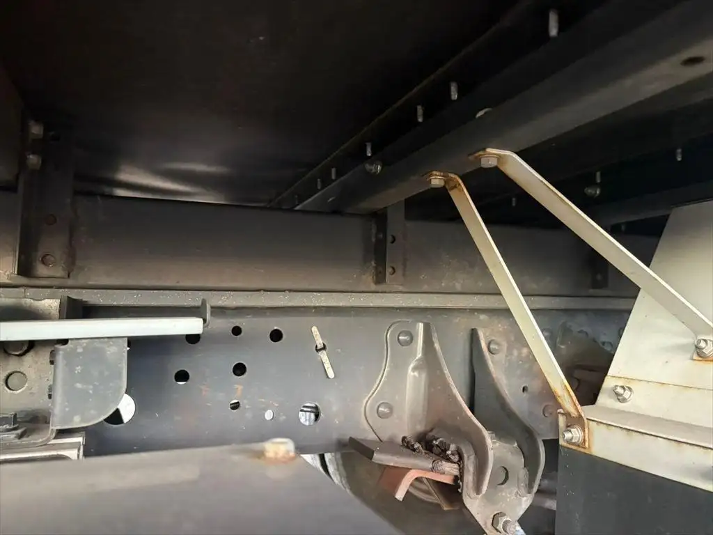 日野 レンジャー 中型/増トン アルミバン パワーゲート サイドドアの中古トラック画像像17