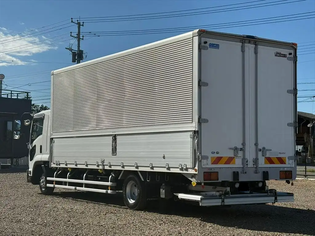 いすゞ フォワード 中型/増トン ウイング パワーゲート エアサスの中古トラック画像4