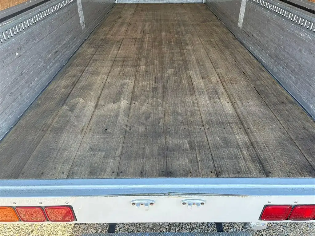 日野 レンジャー 中型/増トン ウイング ベッド TKG-FD9JLAAの中古トラック画像8