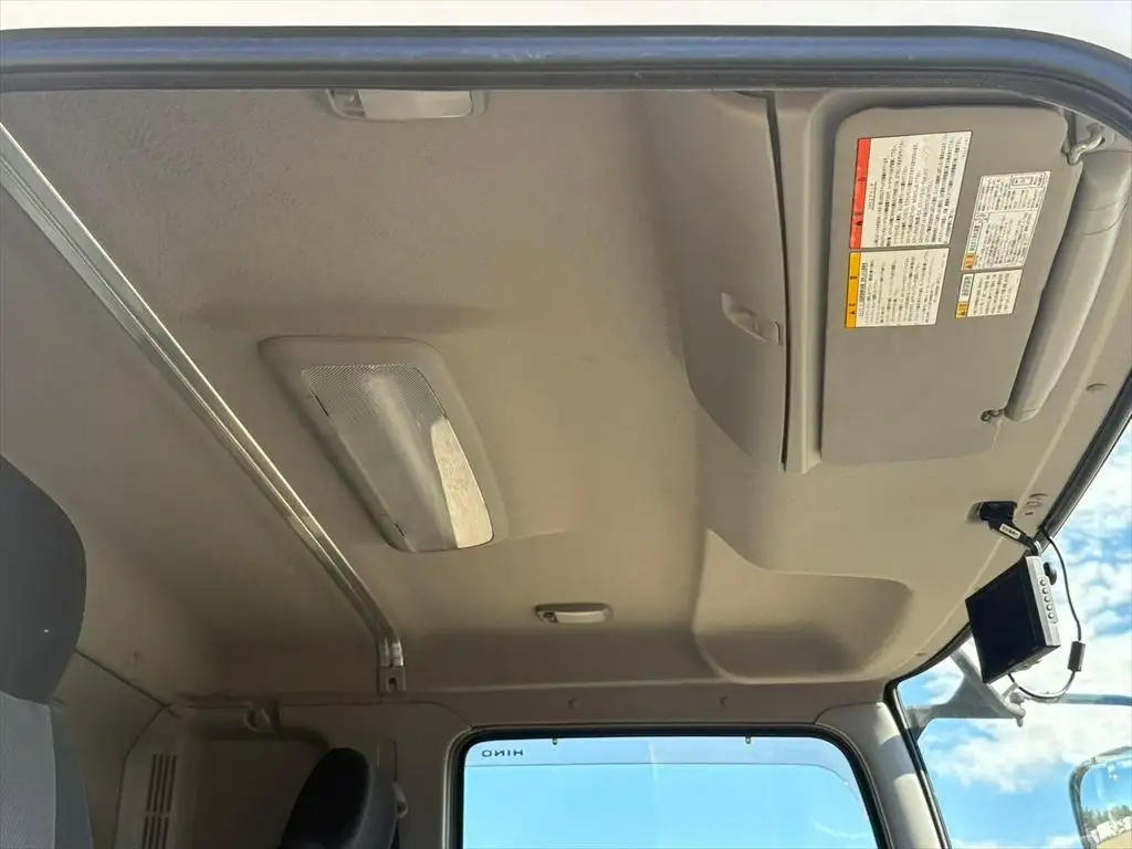 日野 レンジャー 中型/増トン ウイング ベッド TKG-FD9JLAAの中古トラック画像15