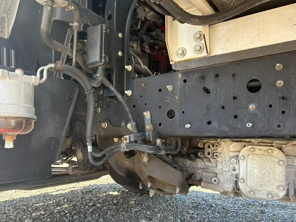 日野 レンジャー 中型/増トン ウイング ベッド TKG-FD9JLAAの中古トラック画像16