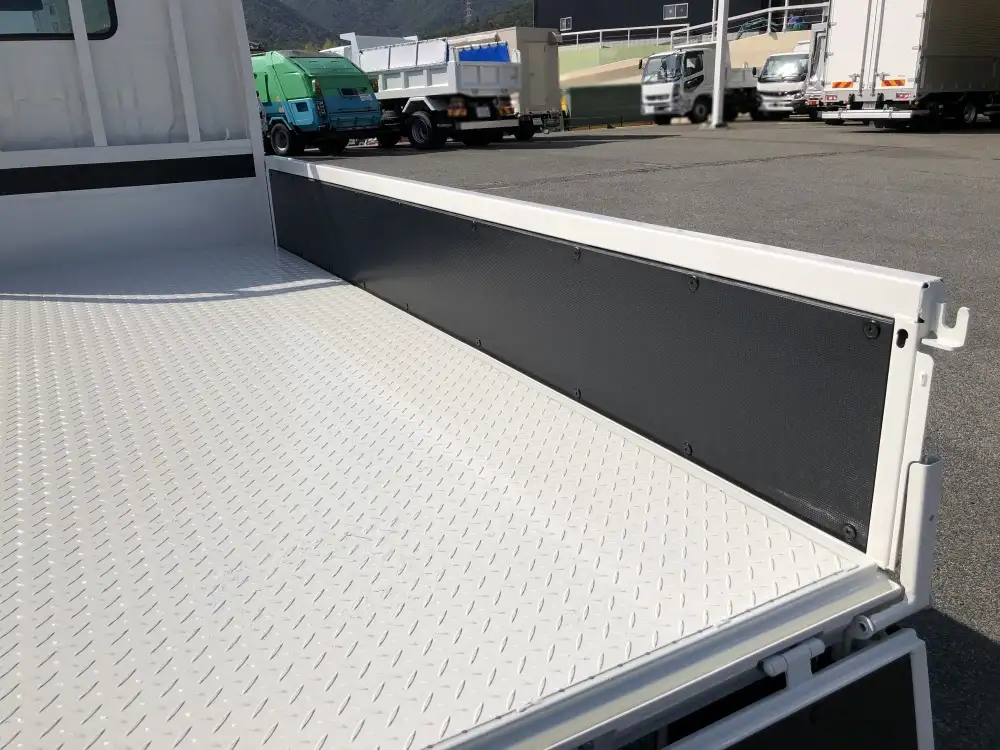 トヨタ ダイナ 小型 平ボディ 床鉄板 2DG-GDY231の中古トラック画像9