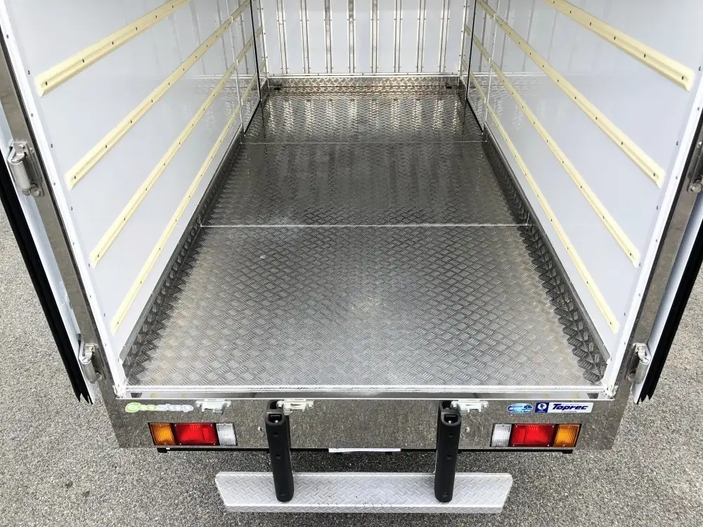 いすゞ エルフ 小型 冷凍冷蔵 中温 スタンバイの中古トラック画像5