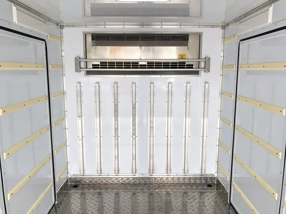 いすゞ エルフ 小型 冷凍冷蔵 中温 スタンバイの中古トラック画像7