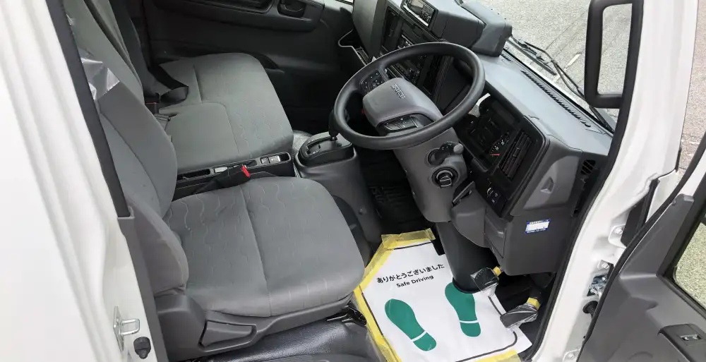 いすゞ エルフ 小型 冷凍冷蔵 中温 スタンバイの中古トラック画像9
