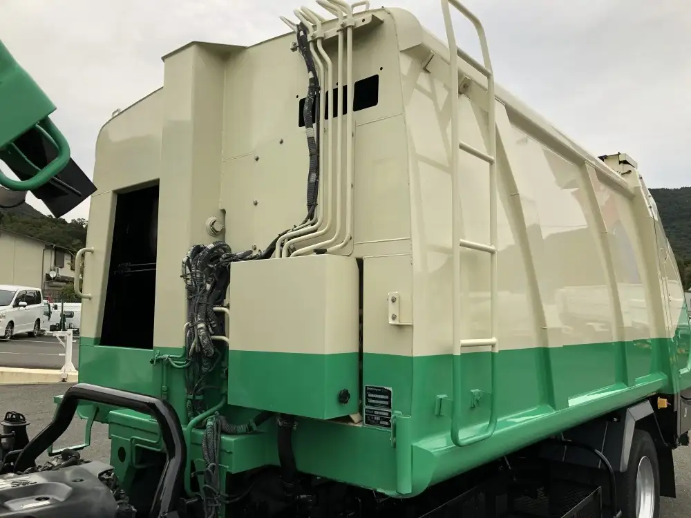 いすゞ エルフ 小型 パッカー車 プレス式 TPG-NPR85YNの中古トラック画像4