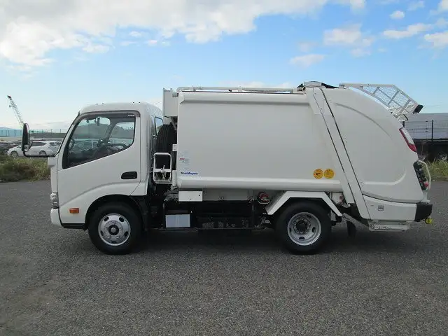 日野 デュトロ 小型 パッカー車 プレス式 2RG-XZU600Xの中古トラック画像3