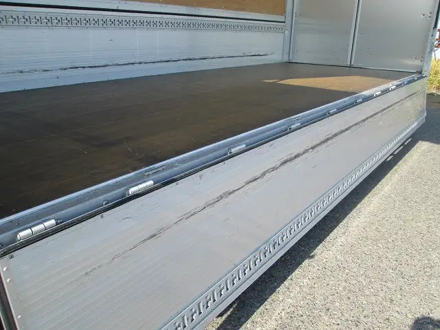 日野 レンジャー 中型/増トン ウイング パワーゲート エアサスの中古トラック画像12