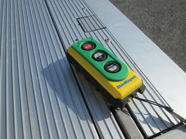 日野 レンジャー 中型/増トン ウイング パワーゲート エアサスの中古トラック画像13