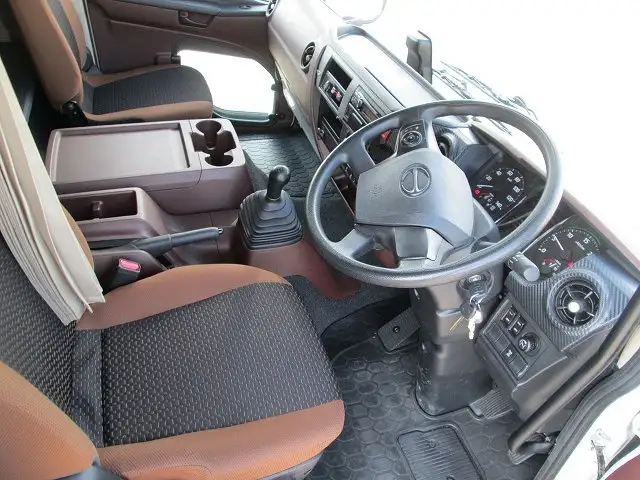 日野 レンジャー 中型/増トン ウイング パワーゲート エアサスの中古トラック画像14