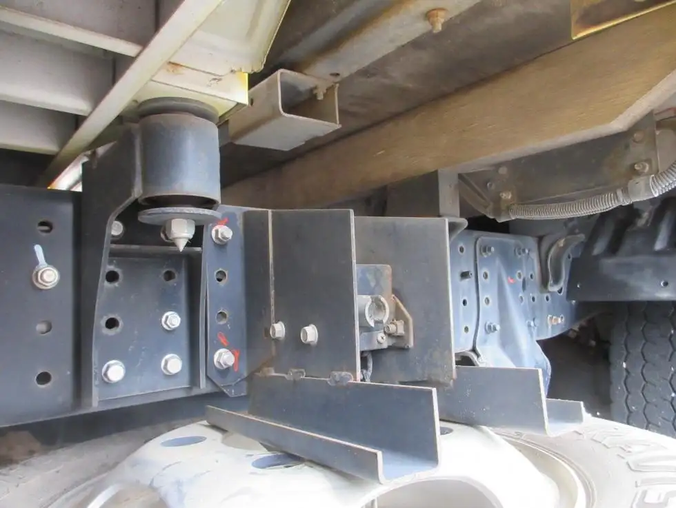 三菱 キャンター 小型 平ボディ Wキャブ パワーゲートの中古トラック画像16