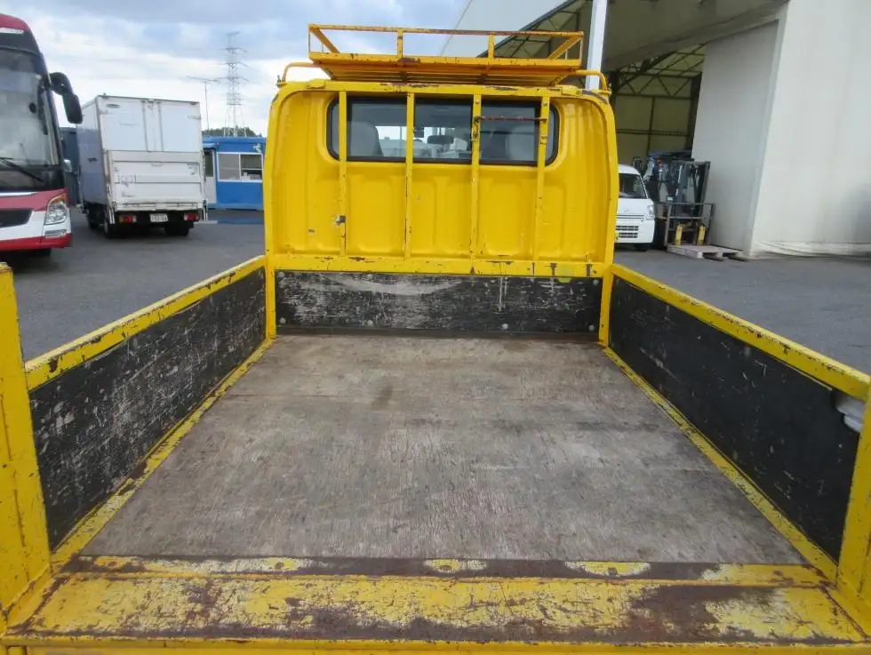 三菱 キャンター 小型 平ボディ Wキャブ パワーゲートの中古トラック画像6