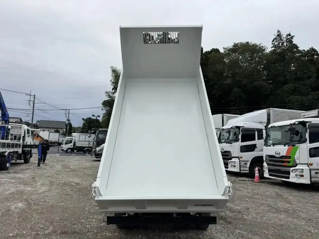 三菱 キャンター 小型 ダンプ 強化 2PG-FBA60の中古トラック画像7