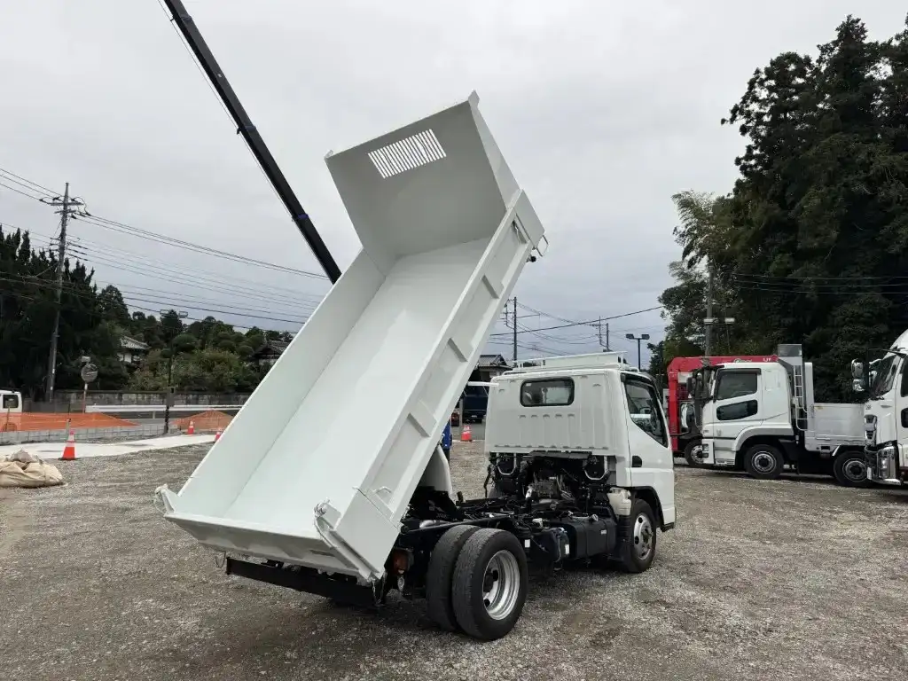 三菱 キャンター 小型 ダンプ 強化 2PG-FBA60の中古トラック画像6
