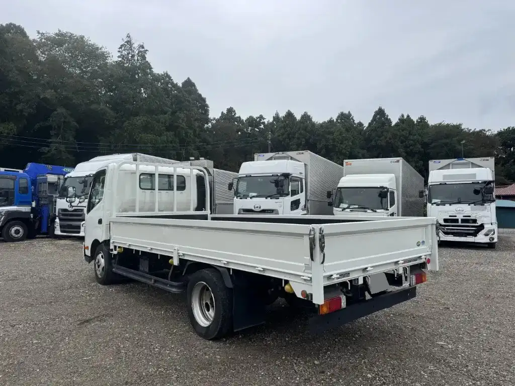 日野 デュトロ 小型 平ボディ TKG-XZU710M H30の中古トラック画像4