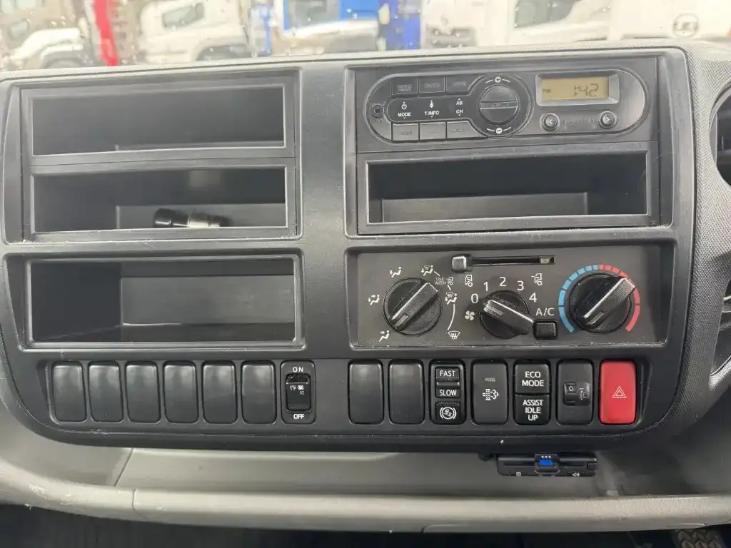 日野 デュトロ 小型 平ボディ TKG-XZU710M H30の中古トラック画像14