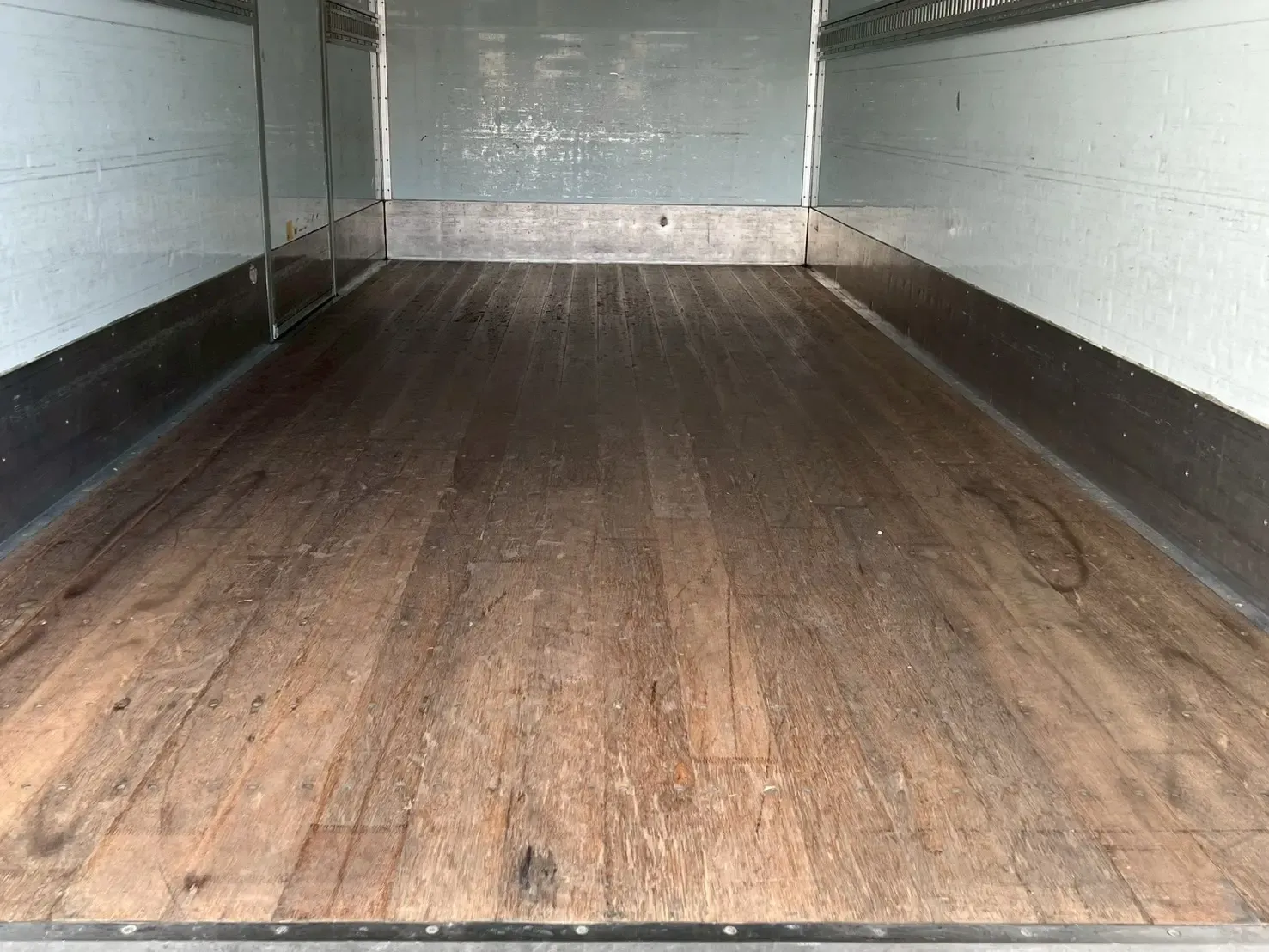 いすゞ フォワード 中型/増トン 冷凍冷蔵 保冷 エアサスの中古トラック画像7