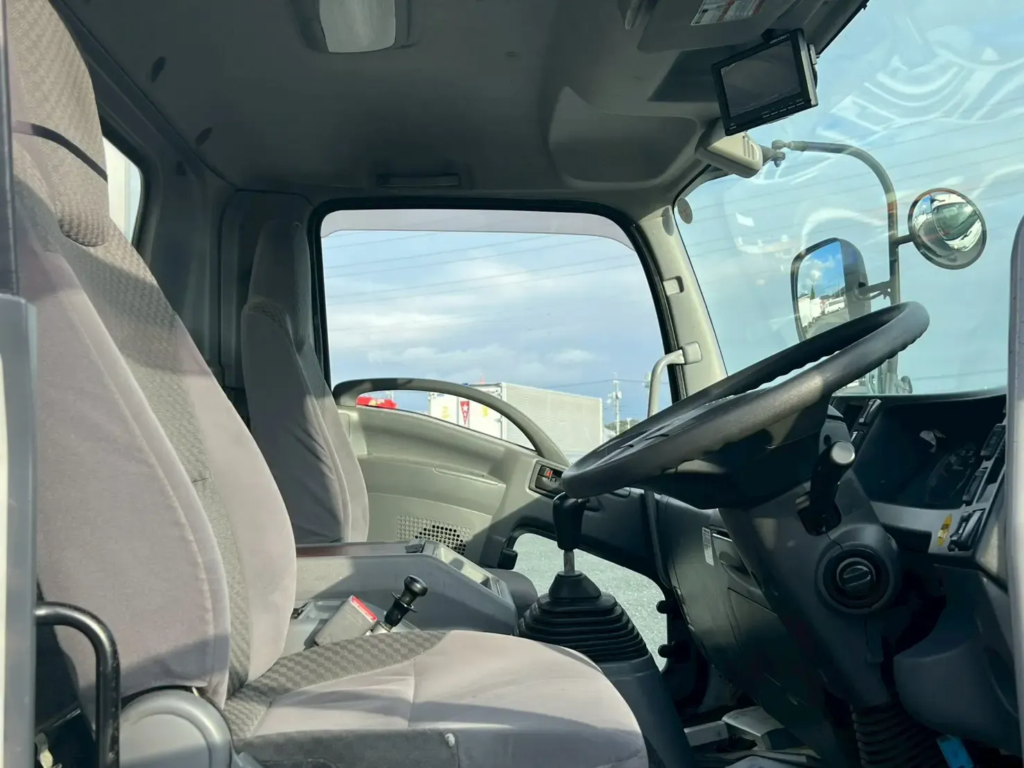 いすゞ フォワード 中型/増トン 冷凍冷蔵 保冷 エアサスの中古トラック画像11