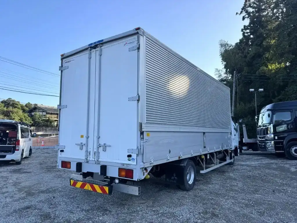 三菱 ファイター 中型/増トン ウイング ベッド TKG-FK61Fの中古トラック画像3