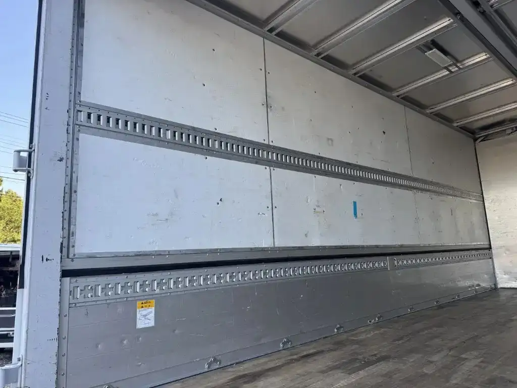 三菱 ファイター 中型/増トン ウイング ベッド TKG-FK61Fの中古トラック画像9