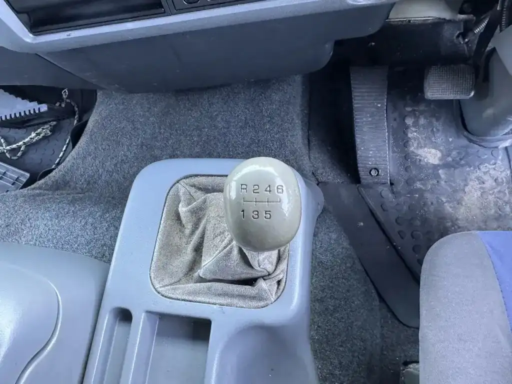 三菱 ファイター 中型/増トン ウイング ベッド TKG-FK61Fの中古トラック画像15