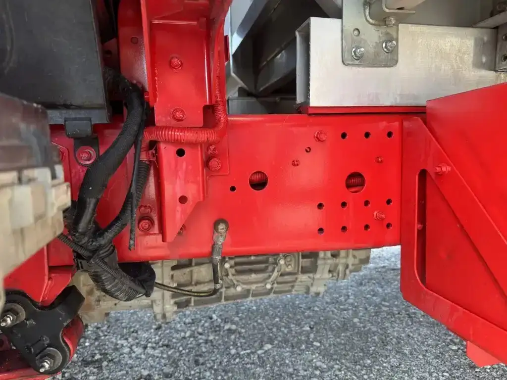 いすゞ フォワード 中型/増トン ウイング エアサス ベッドの中古トラック画像18