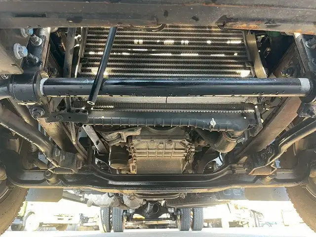 日野 レンジャー 中型/増トン 平ボディ エアサス ベッドの中古トラック画像18