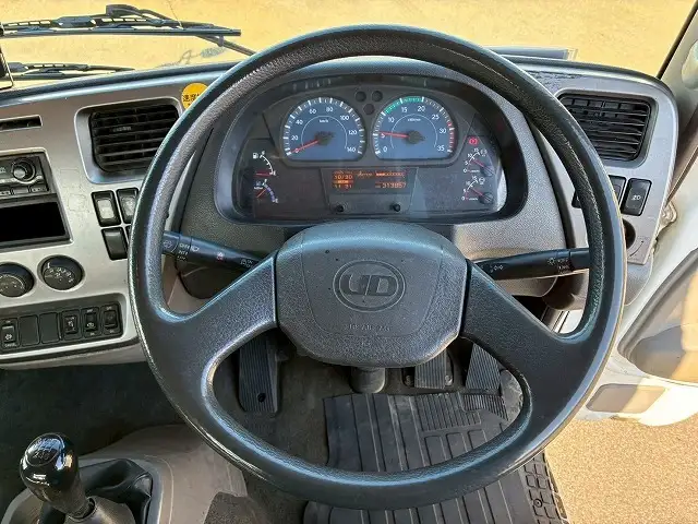 日産UD コンドル 中型/増トン アームロール ツインホイスト ベッドの中古トラック画像12