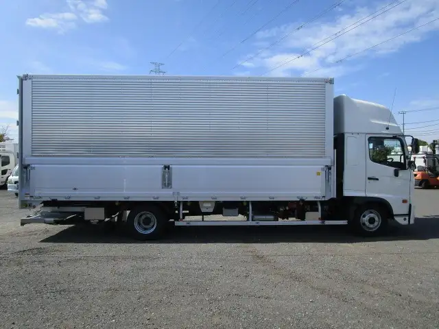 日野 レンジャー 中型/増トン ウイング パワーゲート エアサスの中古トラック画像3