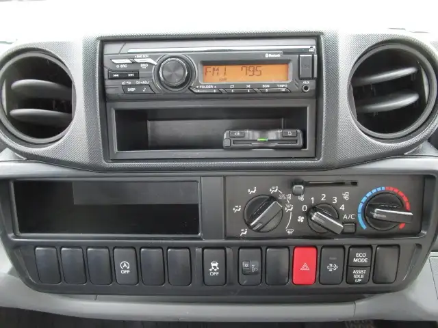 日野 デュトロ 小型 平ボディ 2RG-XZU605M R2の中古トラック画像14