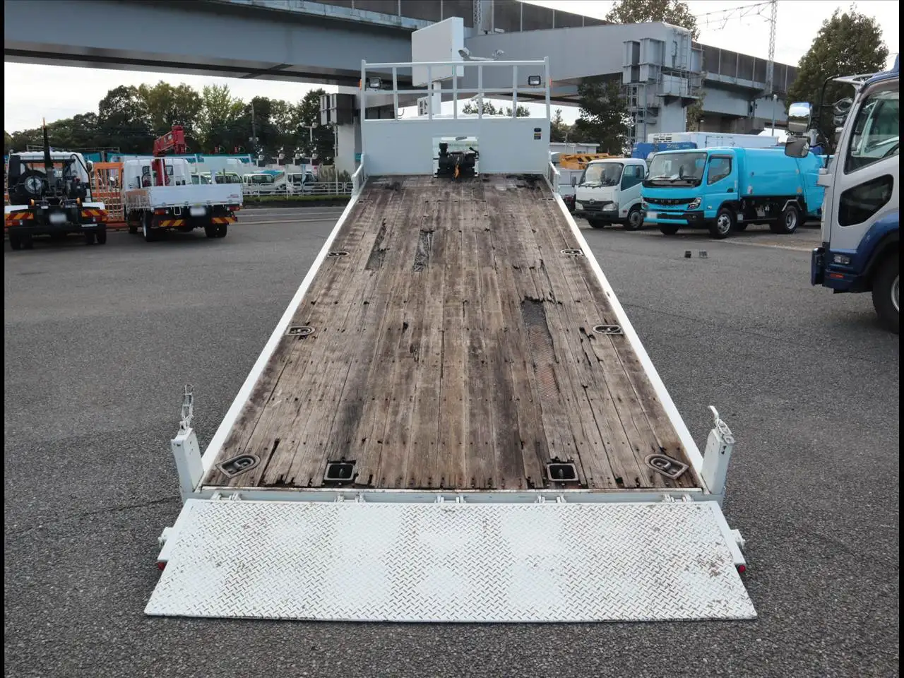 三菱 ファイター 中型/増トン 車両重機運搬 ラジコン ウインチの中古トラック画像5