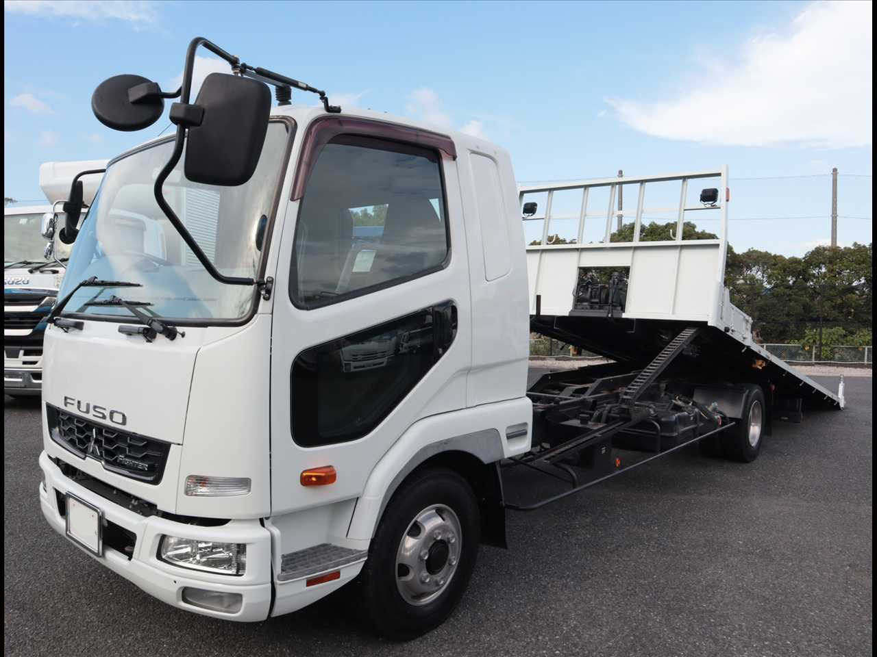 三菱 ファイター 中型/増トン 車両重機運搬 セーフティーローダー