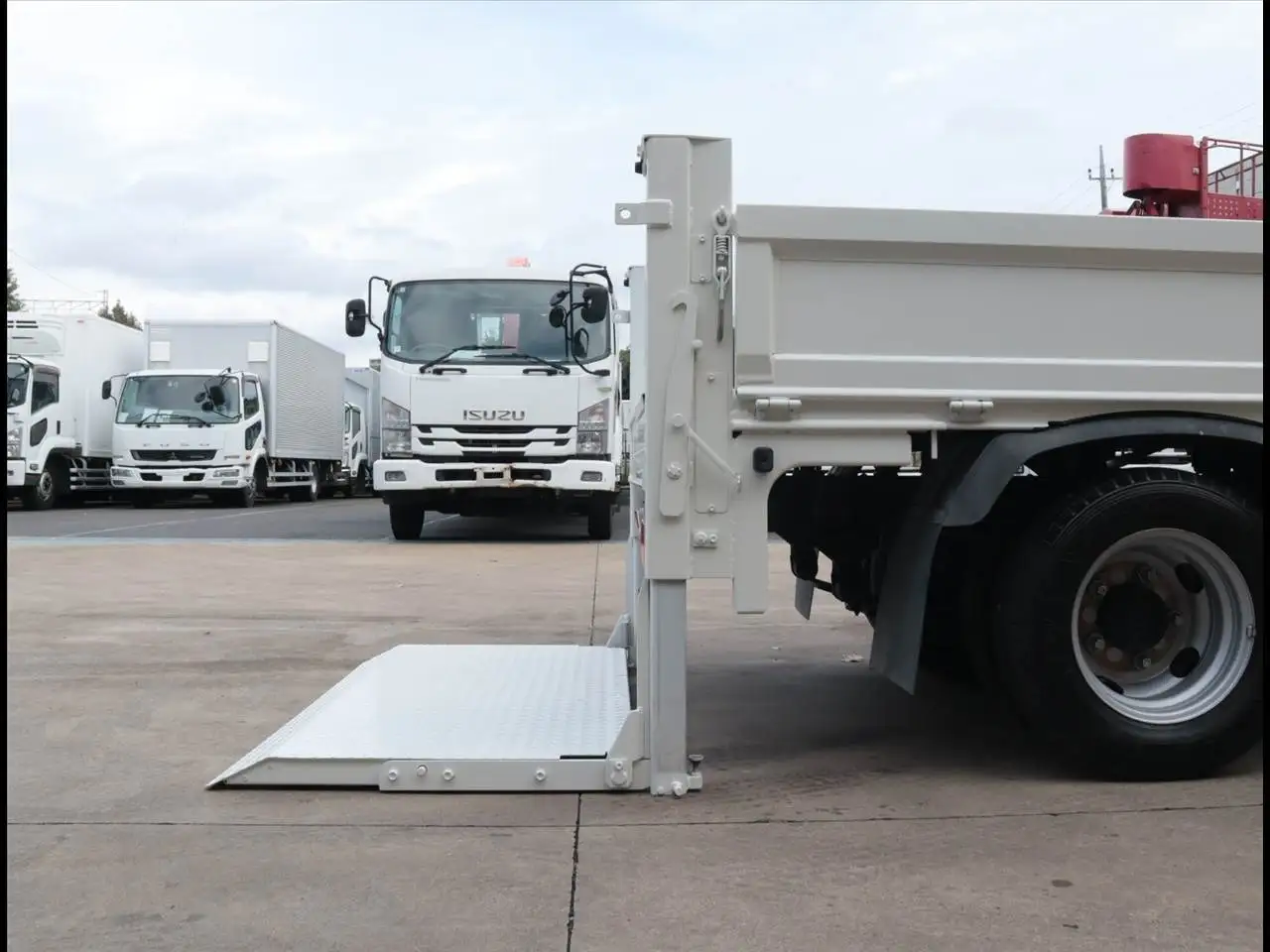 日野 デュトロ 小型 平ボディ パワーゲート 2RG-XZU605Mの中古トラック画像10